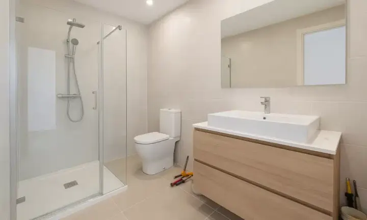 Remodelação de Casas de Banho no Porto: Top 5 Empresas (2025)